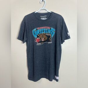 Mitchell & Ness Size L Charcoal Vancouver Grizzlies Tee